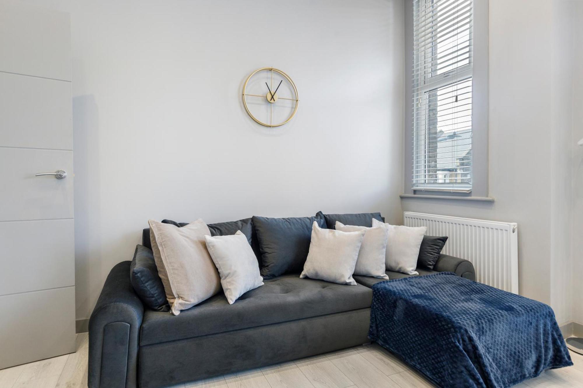 Wembley Luxury 3 Bedroom ロンドン エクステリア 写真
